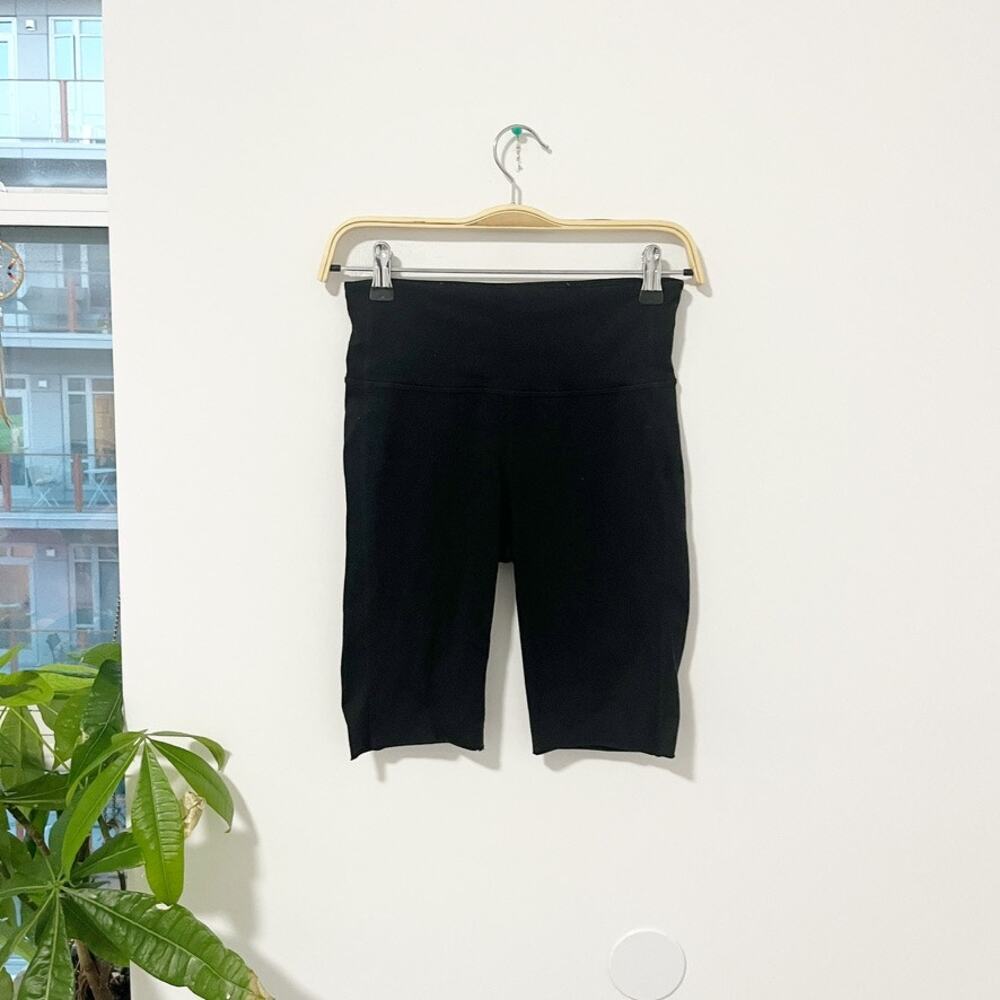 Athleta Black Cropped Biker Shorts Size XS